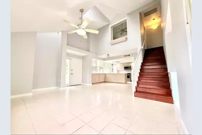 8111 Northboro Court #11b, Lake Clarke Shores, FL 33406 - Photo 4