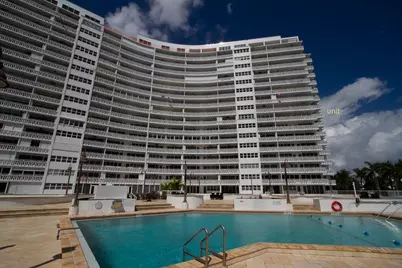 2000 S Ocean Drive #810, Fort Lauderdale, FL 33316 - Photo 2