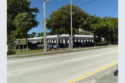 2701 NE 14th St Street, Pompano Beach, FL 33062 - Photo 2