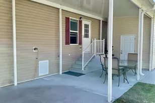 106 Sandhill Blvd, Fort Pierce, FL 34982 - Photo 2