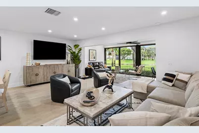 21 Stratford Drive E #C, Boynton Beach, FL 33436 - Photo 10