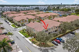 9125 Pershore Pl, Tamarac, FL 33321 - Photo 6
