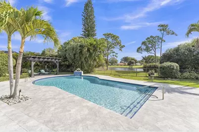 355 Oakview Drive, Delray Beach, FL 33445 - Photo 2