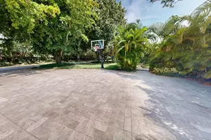355 Oakview Dr, Delray Beach, FL 33445 - Photo 60