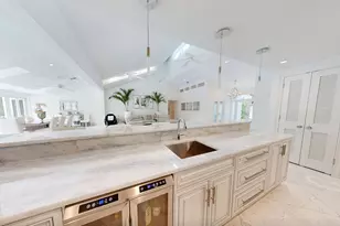 355 Oakview Dr, Delray Beach, FL 33445 - Photo 18