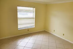 4345 Lucerne Villas Ln, Lake Worth, FL 33467 - Photo 16