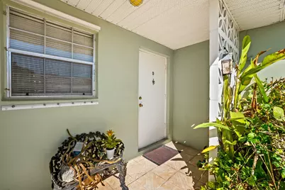 113 Lakes End Drive #D, Fort Pierce, FL 34982 - Photo 2
