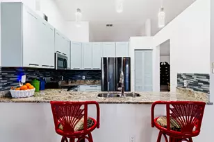 1370 SE Navajo Ln, Port Saint Lucie, FL 34983 - Photo 14