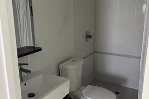 3522 NE 171 St, North Miami Beach, FL 33160 - Photo 18