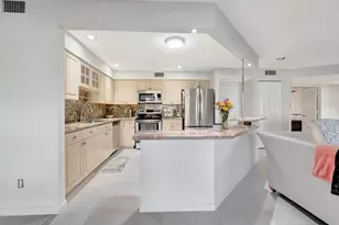 5731 Coach House Cir, Boca Raton, FL 33486 - Photo 18