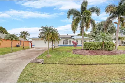 6461 NW Friendly Circle NW, Port Saint Lucie, FL 34983 - Photo 2