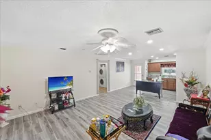 6531 SE Federal Hwy SE, Stuart, FL 34997 - Photo 4