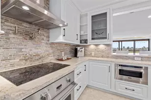 2785 Polo Island Dr, Wellington, FL 33414 - Photo 34