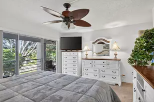 3524 Via Poinciana, Lake Worth, FL 33467 - Photo 10