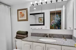 3524 Via Poinciana, Lake Worth, FL 33467 - Photo 20