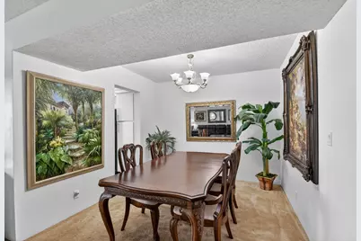 3524 Via Poinciana #303, Lake Worth, FL 33467 - Photo 4