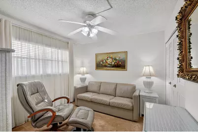 3524 Via Poinciana #303, Lake Worth, FL 33467 - Photo 8