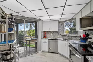 3524 Via Poinciana, Lake Worth, FL 33467 - Photo 28