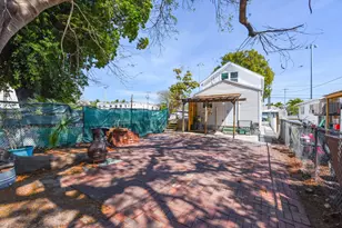 1018 Georgia St, Key West, FL 33040 - Photo 2