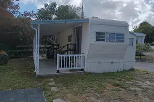 11 Pleasant View Dr, Jensen Beach, FL 34957 - Photo 4