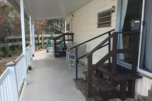 11 Pleasant View Dr, Jensen Beach, FL 34957 - Photo 12