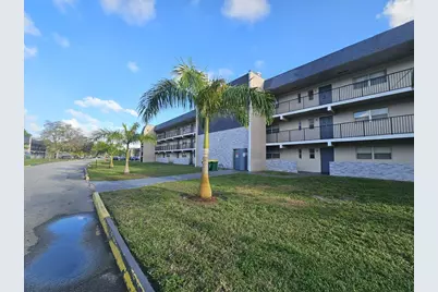 8000 Fairview Drive #309, Tamarac, FL 33321 - Photo 1