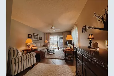 106 Spring Lake Court #201, Vero Beach, FL 32962 - Photo 8