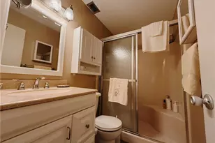 106 Spring Lake Ct, Vero Beach, FL 32962 - Photo 10