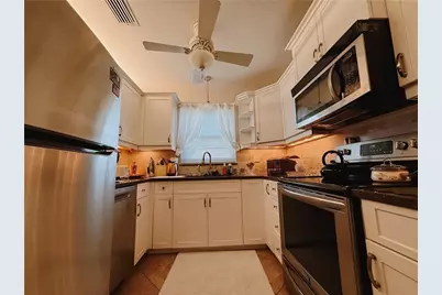 106 Spring Lake Court #201, Vero Beach, FL 32962 - Photo 14