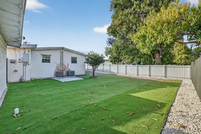 108 SW 24th Avenue, Fort Lauderdale, FL 33312 - Photo 34