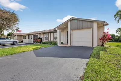 5404 Viburnum Circle, Delray Beach, FL 33484 - Photo 2