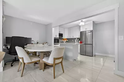 1115 Green Pine Boulevard #D2, West Palm Beach, FL 33409 - Photo 6