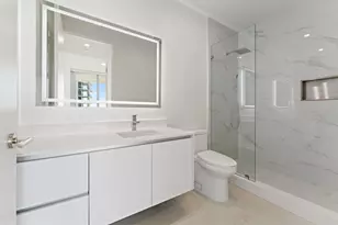 220 Lake Shore Dr, Lake Park, FL 33403 - Photo 30