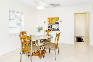 308 Southwind Ct, North Palm Beach, FL 33408 - Photo 4