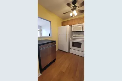 148 Cambridge G, West Palm Beach, FL 33417 - Photo 10