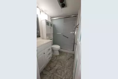 148 Cambridge G, West Palm Beach, FL 33417 - Photo 12