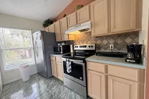 8015 104th Ave, Vero Beach, FL 32967 - Photo 8