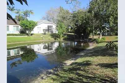 2866 Waters Edge Circle, Greenacres, FL 33413 - Photo 16