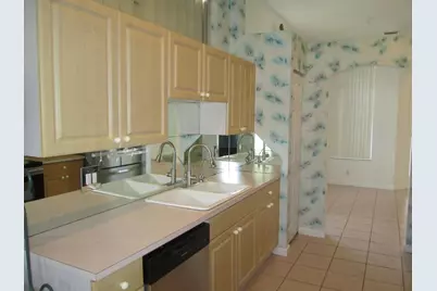 2866 Waters Edge Circle, Greenacres, FL 33413 - Photo 18