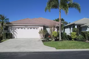 2866 Waters Edge Cir, Greenacres, FL 33413 - Photo 2