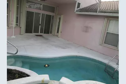 2866 Waters Edge Circle, Greenacres, FL 33413 - Photo 10