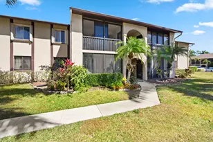 431 Pine Glen Ln, Greenacres, FL 33463 - Photo 2