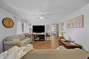431 Pine Glen Ln, Greenacres, FL 33463 - Photo 4