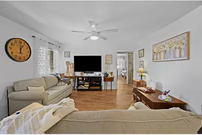 431 Pine Glen Lane #C-2, Greenacres, FL 33463 - Photo 4
