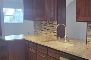 1605 SW 14th Ave, Boynton Beach, FL 33426 - Photo 10