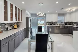 110 Bobwhite Rd, Royal Palm Beach, FL 33411 - Photo 8