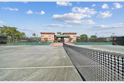 630 Tennis Club Drive #206, Fort Lauderdale, FL 33311 - Photo 10