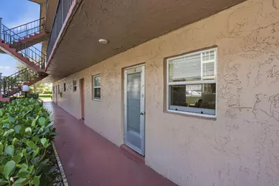 721 Lori Drive #113, Palm Springs, FL 33461 - Photo 2