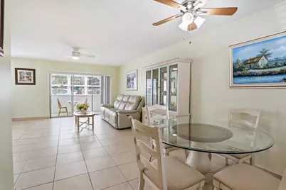 721 Lori Drive #113, Palm Springs, FL 33461 - Photo 6