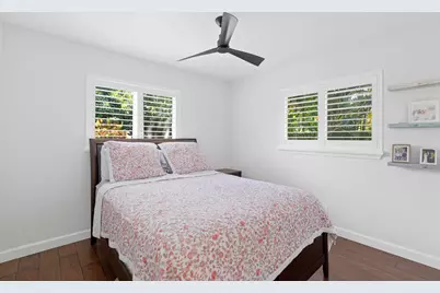 136 Oregon Lane, Boca Raton, FL 33487 - Photo 14